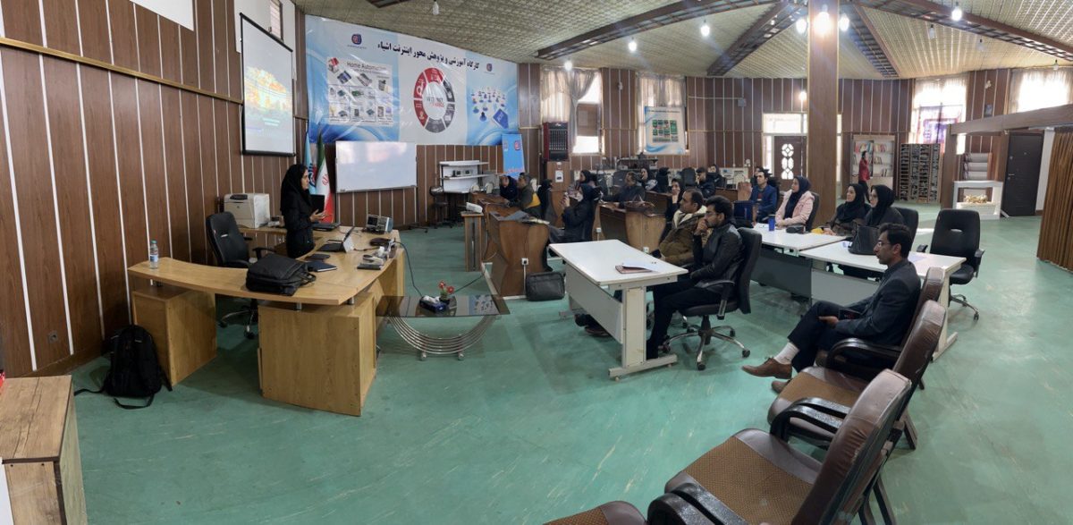 Holding a Training Course on Artificial Intelligence and Data Analysis